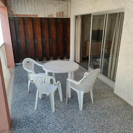 Estrella, 6º-40 Apartment